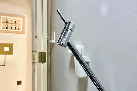 Lavabo de casa à venda com 2 quartos, 140m² em Mirandópolis, São Paulo