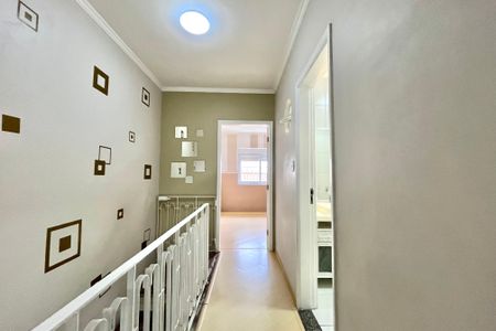 Casa à venda com 140m², 2 quartos e 2 vagas Casa à venda com 140m², 2 quartos e 2 vagasCorredor