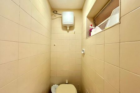 Casa à venda com 140m², 2 quartos e 2 vagas Casa à venda com 140m², 2 quartos e 2 vagasLavabo área externa