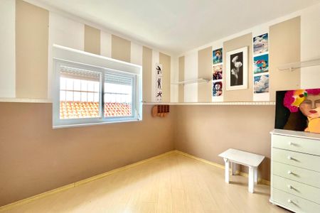 Casa à venda com 140m², 2 quartos e 2 vagas Casa à venda com 140m², 2 quartos e 2 vagasQuarto 2