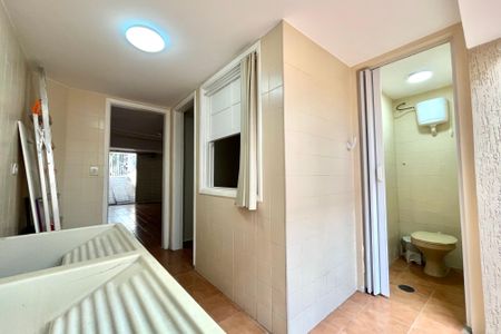 Casa à venda com 140m², 2 quartos e 2 vagas Casa à venda com 140m², 2 quartos e 2 vagasÁrea de Serviço