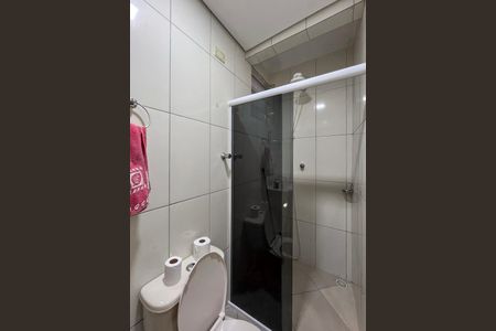 Casa à venda com 80m², 2 quartos e 1 vaga Casa à venda com 80m², 2 quartos e 1 vagaBanheiro
