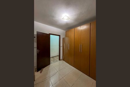 Quarto 2 de casa à venda com 2 quartos, 80m² em Vila Heliopolis, São Paulo