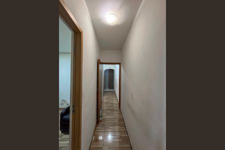 Casa à venda com 80m², 2 quartos e 1 vaga Casa à venda com 80m², 2 quartos e 1 vagaCorredor