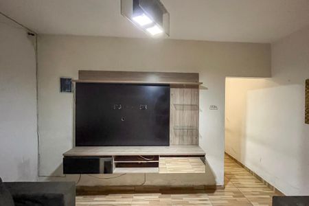 Sala de casa à venda com 2 quartos, 80m² em Vila Heliopolis, São Paulo