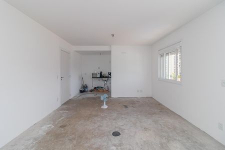 Sala/Quarto de apartamento à venda com 1 quarto, 43m² em Partenon, Porto Alegre