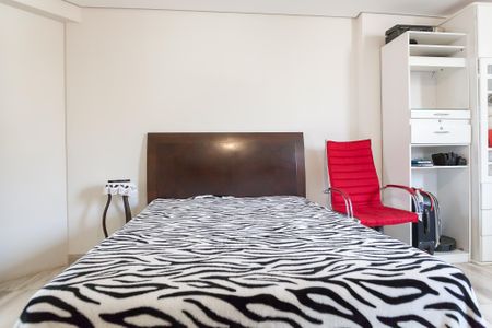 Apartamento à venda com 426m², 4 quartos e 3 vagas Apartamento à venda com 426m², 4 quartos e 3 vagassuite 4