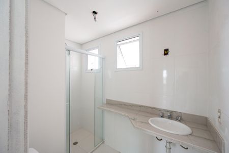 Apartamento à venda com 72m², 2 quartos e 1 vagaBanheiro Social