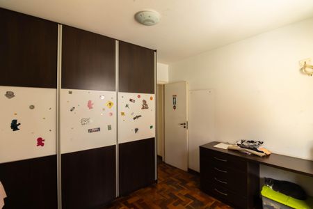 Casa à venda com 200m², 5 quartos e 4 vagas