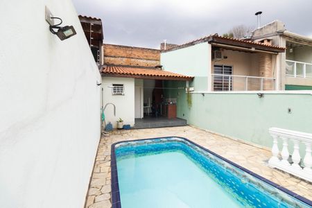 Casa à venda com 200m², 5 quartos e 4 vagas