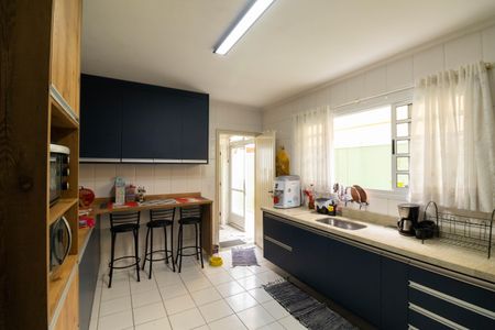 Casa à venda com 200m², 5 quartos e 4 vagas