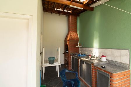 Casa à venda com 200m², 5 quartos e 4 vagas