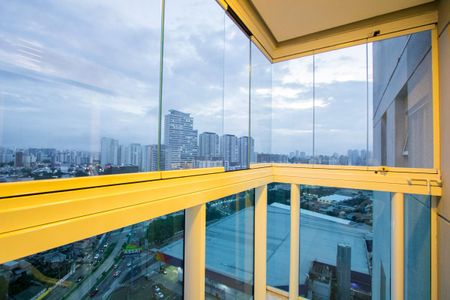 Apartamento à venda com 84m², 2 quartos e 2 vagasVarando do quarto 1