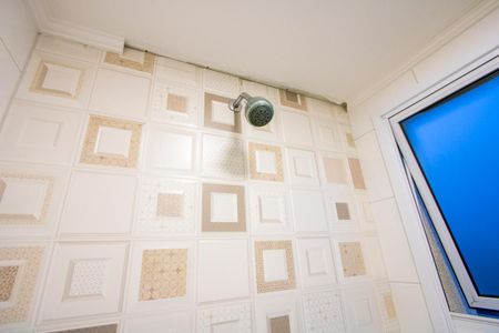 Apartamento à venda com 84m², 2 quartos e 2 vagasBanheiro do quarto 2