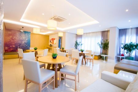 Apartamento à venda com 84m², 2 quartos e 2 vagasÁrea comum - Salão de festas