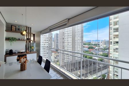 Apartamento à venda com 83m², 2 quartos e 2 vagasVaranda