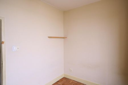 Casa à venda com 400m², 3 quartos e 2 vagas Casa à venda com 400m², 3 quartos e 2 vagasQuarto 2