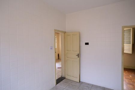 Casa à venda com 400m², 3 quartos e 2 vagas Casa à venda com 400m², 3 quartos e 2 vagasCozinha