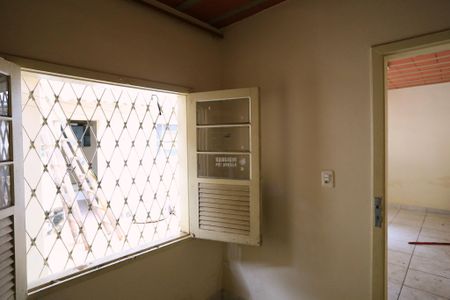 Casa à venda com 400m², 3 quartos e 2 vagas Casa à venda com 400m², 3 quartos e 2 vagasQuarto de Serviço