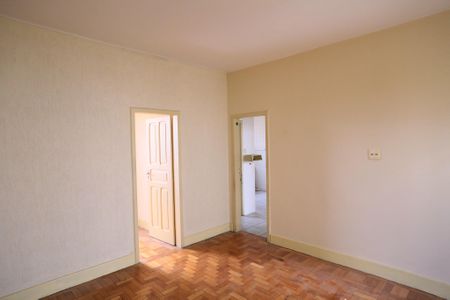 Sala de casa à venda com 3 quartos, 400m² em Santa Efigênia, Belo Horizonte