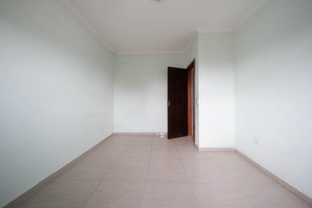 Casa para alugar com 117m², 2 quartos e 2 vagasQuarto 2