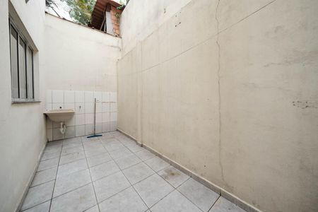 Casa para alugar com 117m², 2 quartos e 2 vagasÁrea externa