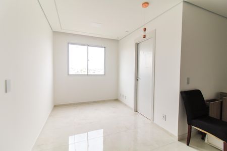 Sala/Cozinha de apartamento para alugar com 2 quartos, 35m² em Vila Norma, São Paulo