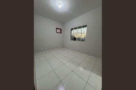 Quarto de casa para alugar com 1 quarto, 40m² em Campo Grande, Rio de Janeiro