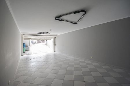 Casa à venda com 290m², 4 quartos e 4 vagas Casa à venda com 290m², 4 quartos e 4 vagasGaragem