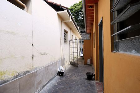 Casa para alugar com 245m², 1 quarto e 1 vagaÁrea de Serviço