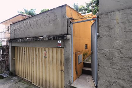 Casa para alugar com 245m², 1 quarto e 1 vagaFachada