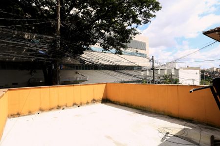 Casa para alugar com 245m², 1 quarto e 1 vagaÁrea externa