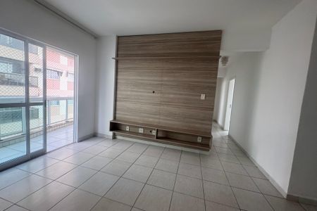 Apartamento para alugar com 122m², 3 quartos e 1 vaga Apartamento para alugar com 122m², 3 quartos e 1 vagaSala