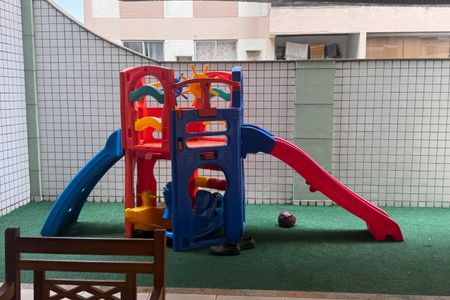 Apartamento para alugar com 122m², 3 quartos e 1 vaga Apartamento para alugar com 122m², 3 quartos e 1 vagaCondomínio