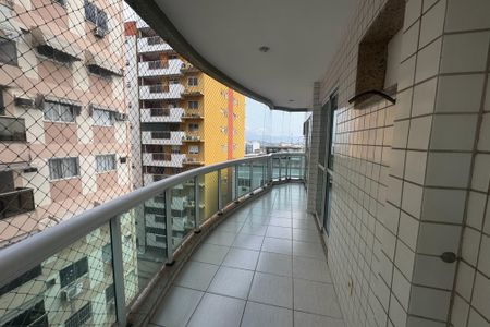Apartamento para alugar com 122m², 3 quartos e 1 vaga Apartamento para alugar com 122m², 3 quartos e 1 vagaVaranda