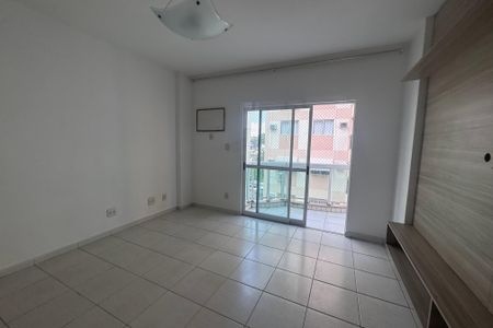Apartamento para alugar com 122m², 3 quartos e 1 vaga Apartamento para alugar com 122m², 3 quartos e 1 vagaSala