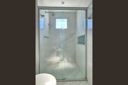 Apartamento à venda com 84m², 3 quartos e 2 vagasBanheiro da Suíte