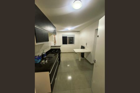 Sala de apartamento para alugar com 2 quartos, 32m² em Vila Carmosina, São Paulo