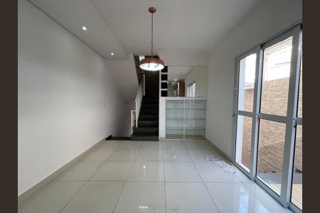 Casa para alugar com 160m², 4 quartos e 2 vagasCozinha