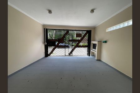 Casa para alugar com 160m², 4 quartos e 2 vagasGaragem