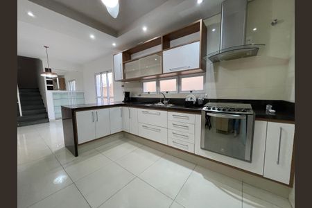 Casa para alugar com 160m², 4 quartos e 2 vagasCozinha