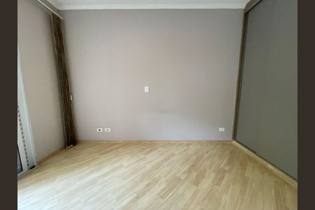 Casa para alugar com 160m², 4 quartos e 2 vagasSuíte 3