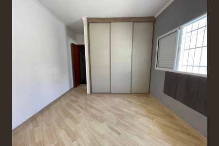 Casa para alugar com 160m², 4 quartos e 2 vagasSuíte 1