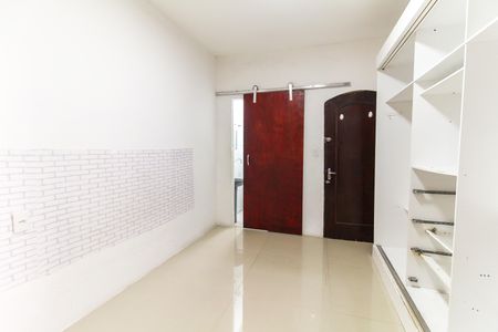 Casa à venda com 125m², 3 quartos e 2 vagasSuíte