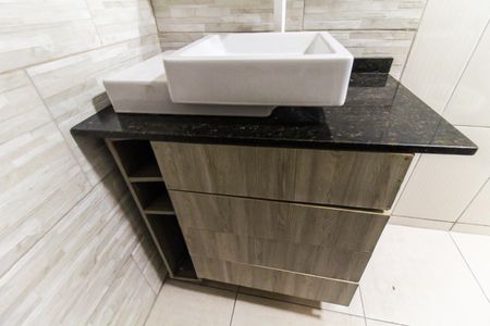 Casa à venda com 125m², 3 quartos e 2 vagasBanheiro 2