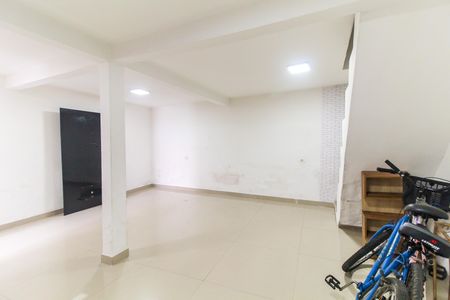 Casa à venda com 125m², 3 quartos e 2 vagasSala