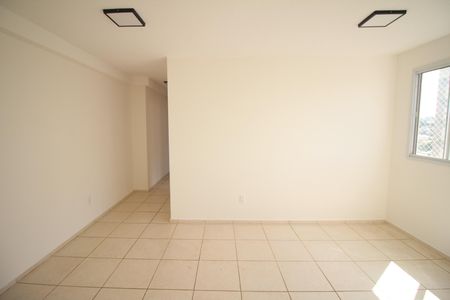 Sala de apartamento para alugar com 2 quartos, 50m² em Jk, Contagem