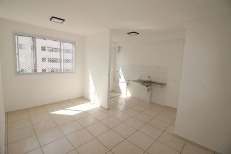 Sala de apartamento para alugar com 2 quartos, 50m² em Jk, Contagem