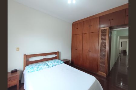 Casa à venda com 160m², 4 quartos e 3 vagas