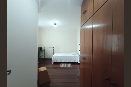 Casa à venda com 160m², 4 quartos e 3 vagas